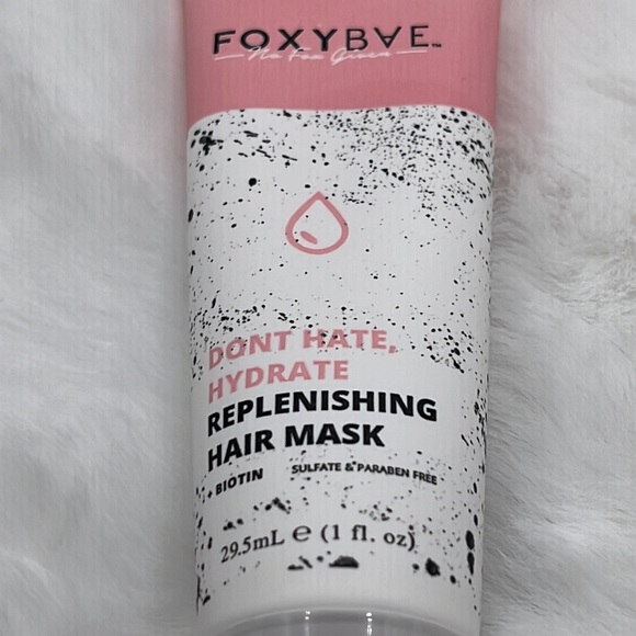 4/$25 Foxybae Don't Hate, Hydrate Replenishing Hair Mask - Mini - Picture 2 of 2